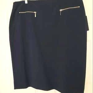 New Tommy Hilfiger suit separates straight skirt. (Matching jacket available)